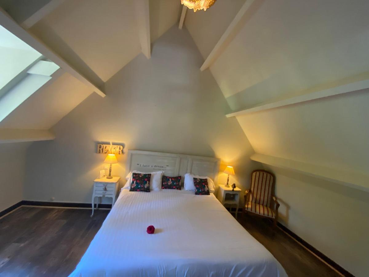 Les Moulins Du Duc Ecolodge Moëlan-sur-Mer Esterno foto