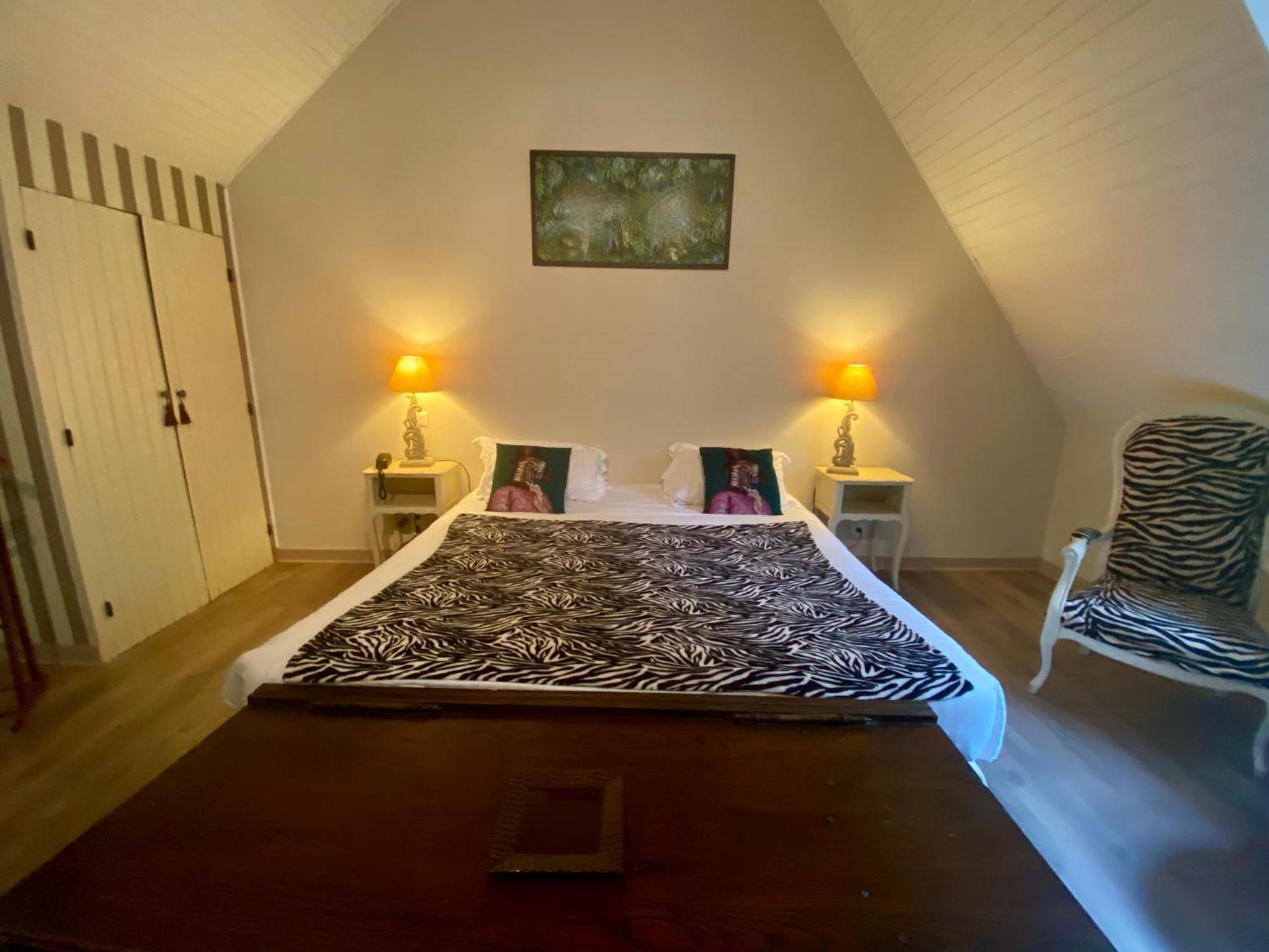 Les Moulins Du Duc Ecolodge Moëlan-sur-Mer Esterno foto
